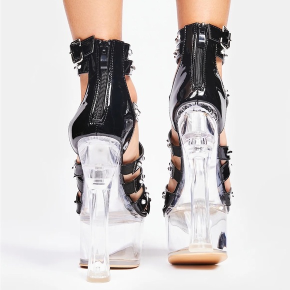 Golden Bulls Platform Heels - Picture 6 of 12